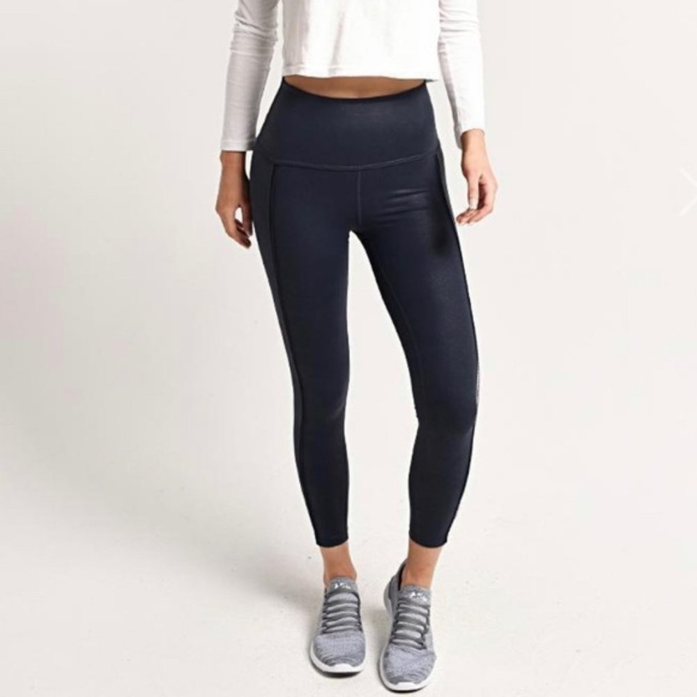 Beyond Yoga Matte Pearlized Ride It High Waisted leggings size small